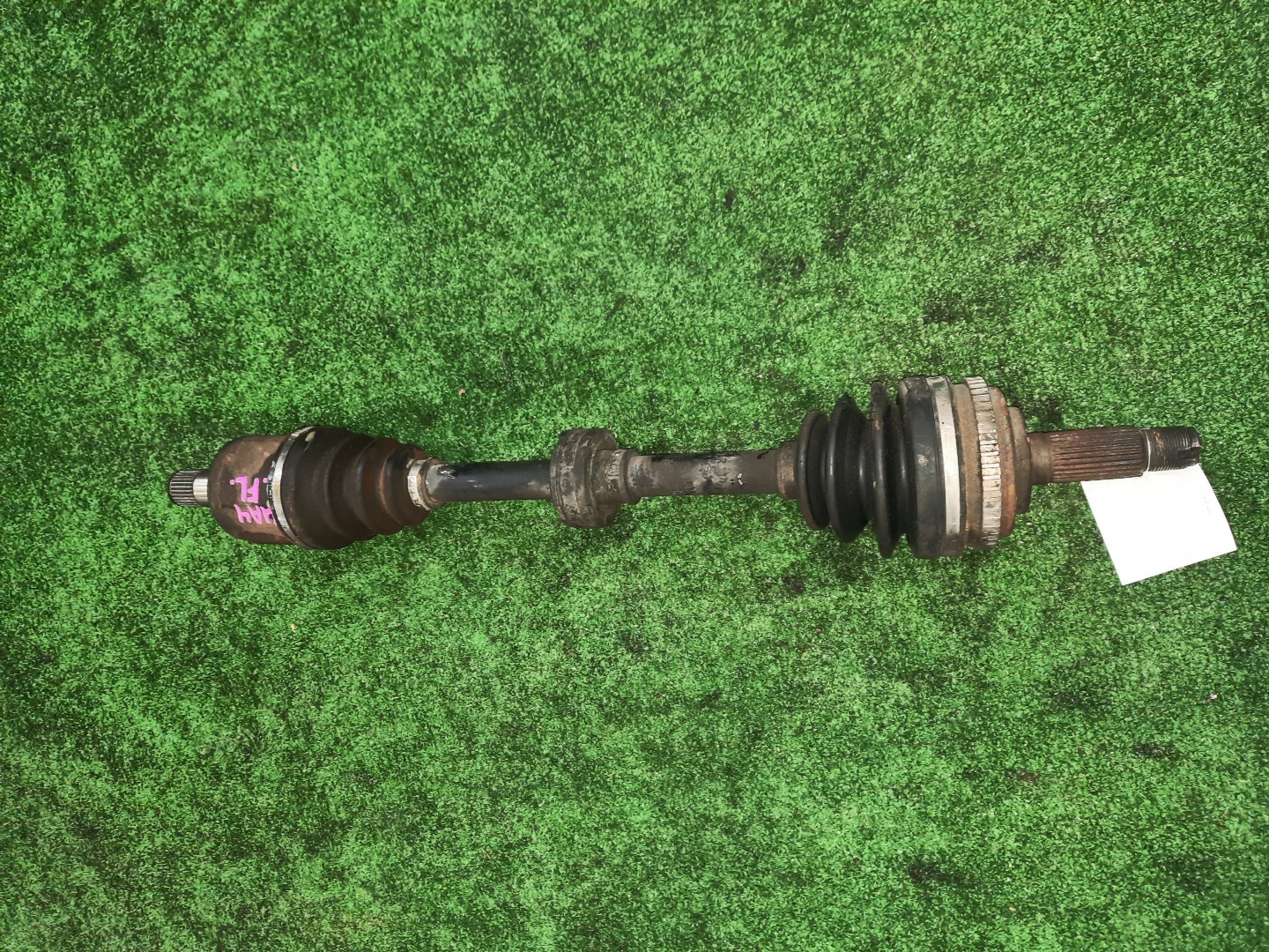 Привод левый передний HONDA AVANCIER, INSPIRE, ODYSSEY, SABER TA3, TA4, UA4, UA5, RA8, RA9 J30A, J25A, J32A 1 ракурс Привод левый передний HONDA AVANCIER, INSPIRE, ODYSSEY, SABER TA3, TA4, UA4, UA5, RA8, RA9 J30A, J25A, J32A 1 ракурс
