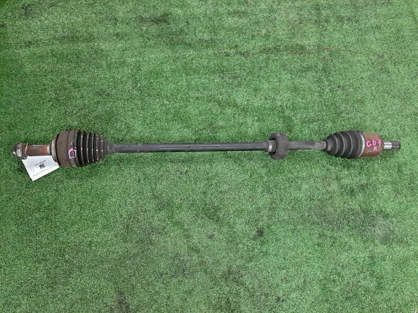 Привод правый передний HONDA FIT ARIA, FIT GD6, GD8, GD3, GD1 L13A, L15A 1 ракурс