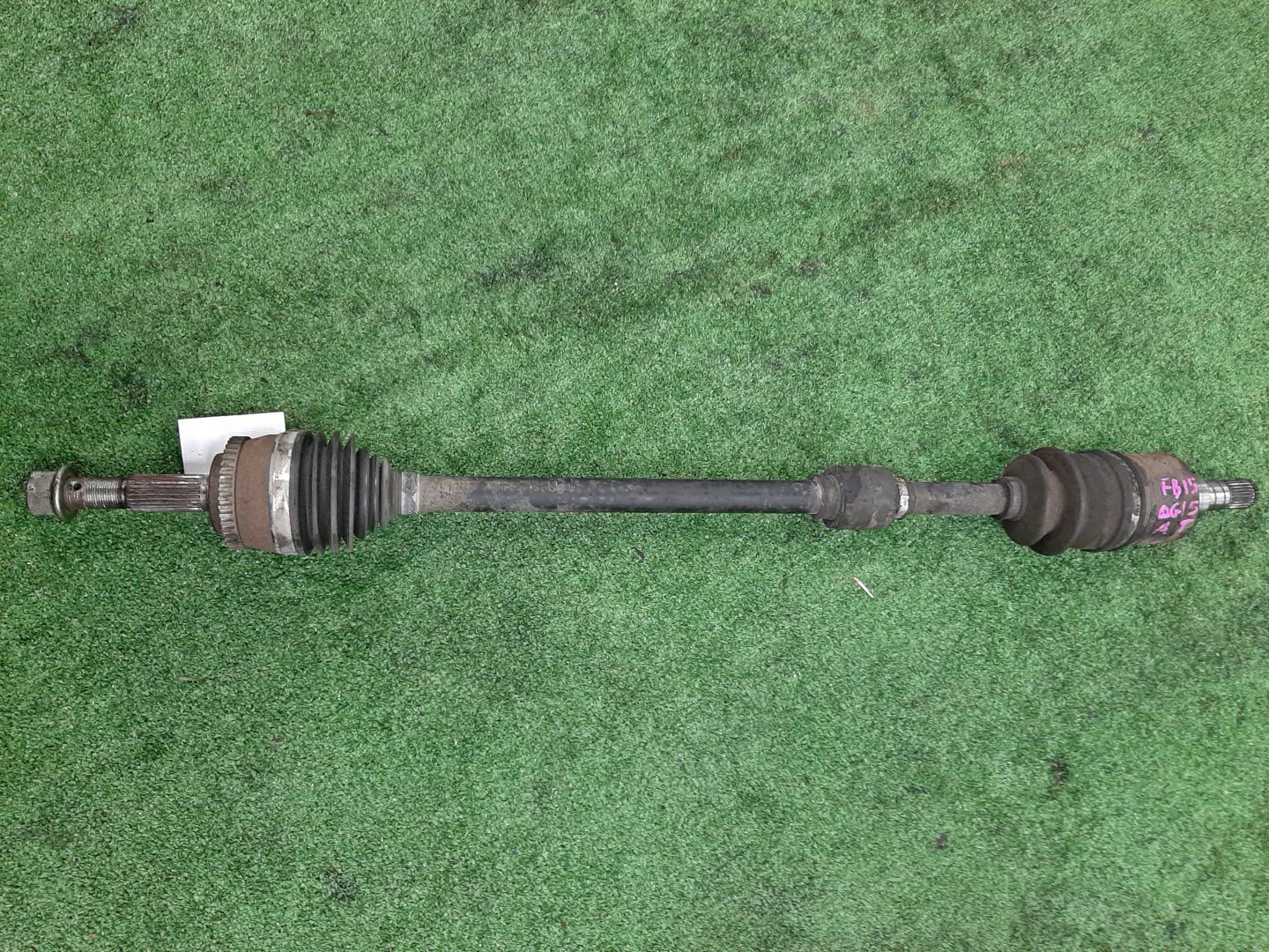 Привод правый передний  NISSAN SUNNY FB15 QG15DE 1 ракурс