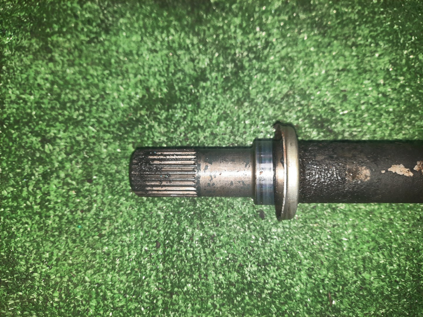 Привод правый передний NISSAN RNESSA, TINO N30, V10 SR20DE, KA24DE 3 ракурс