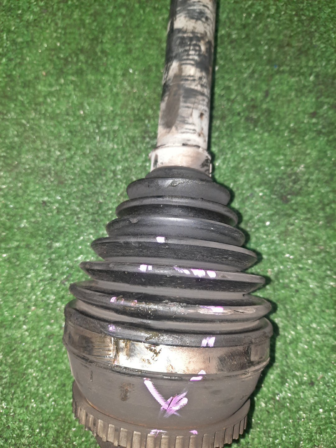 Привод правый передний TOYOTA PREMIO, ISIS, WISH, ALLION, COROLLA FIELDER, COROLLA  AXIO ZRT260, ZGM10, ZGM10W, ZGM10G, ZGE20W, ZGE20G, ZRE142G, ZRE142 2ZR-FAE, 2ZR-FE 4 ракурс