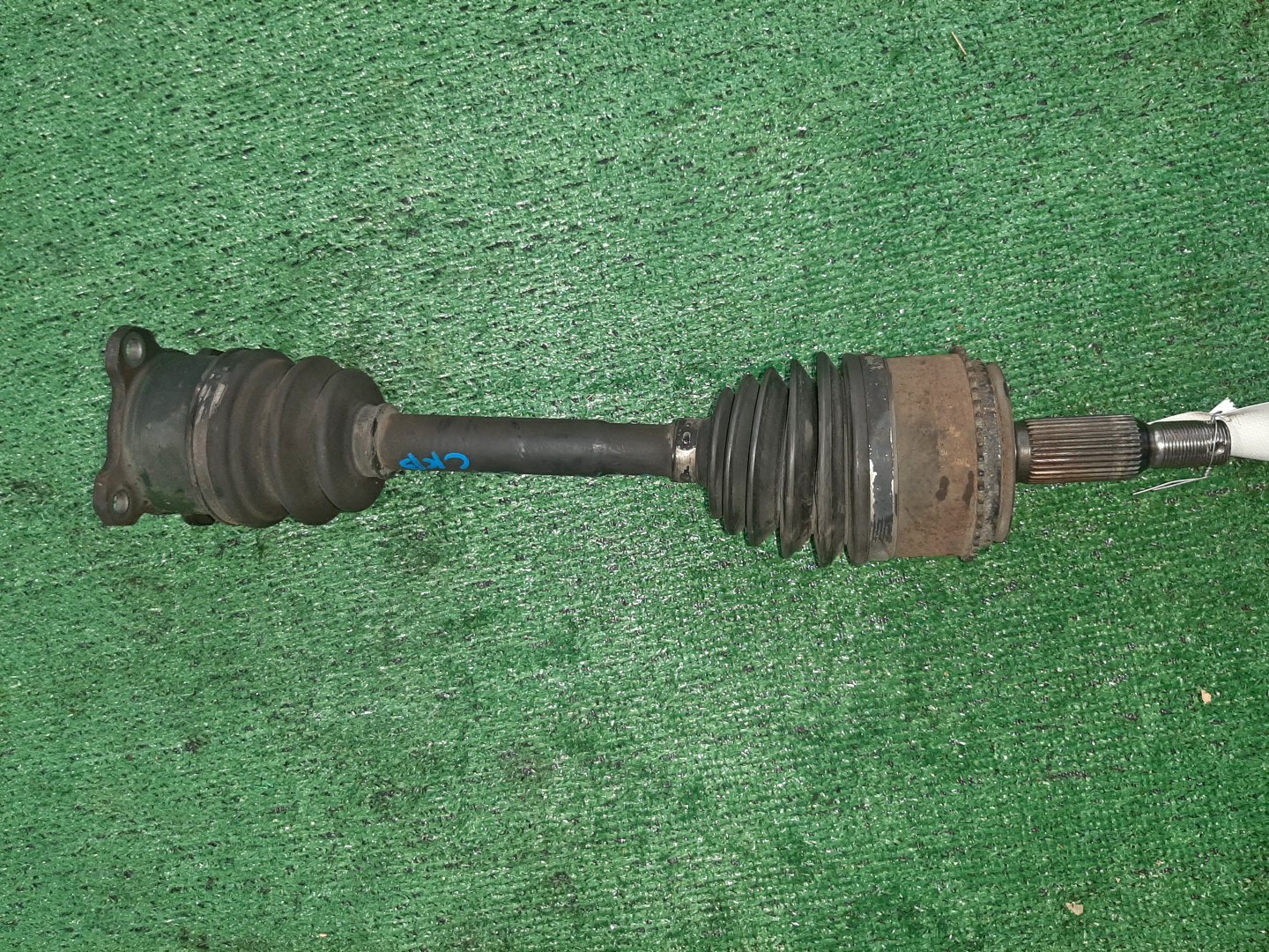 Привод правый передний MITSUBISHI PAJERO V88W, V87W, V75W, V65W, V83W, V78W, V73W, V93W, V63W, V68W, V97W, V98W 4M41T, 6G75, 6G74, 6G72 1 ракурс