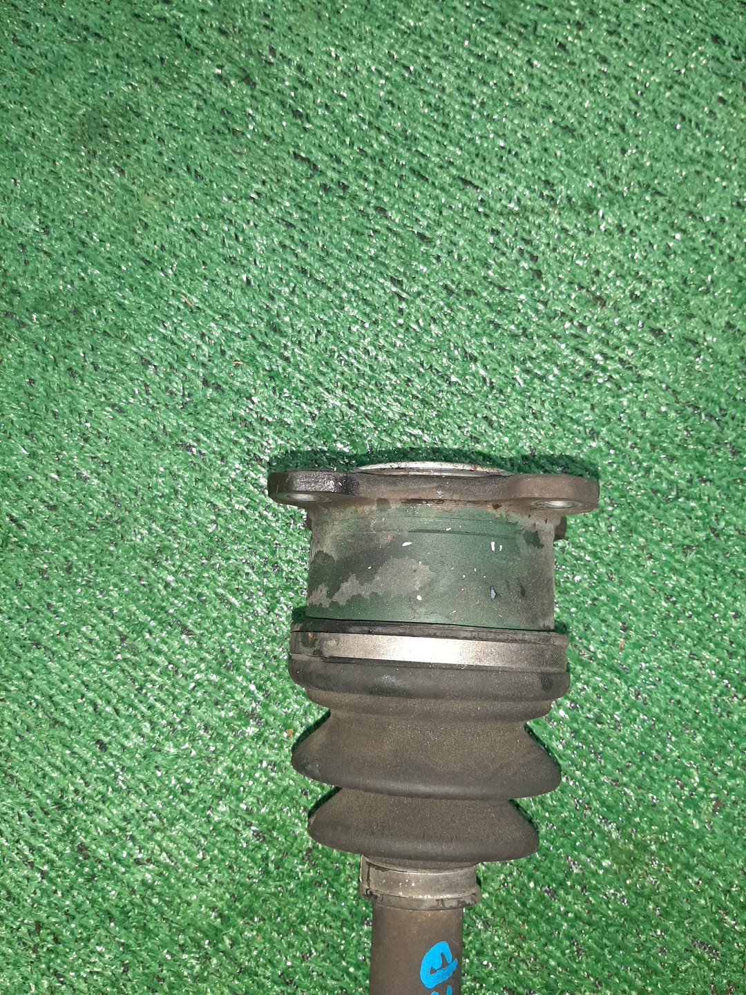Привод правый передний MITSUBISHI PAJERO V88W, V87W, V75W, V65W, V83W, V78W, V73W, V93W, V63W, V68W, V97W, V98W 4M41T, 6G75, 6G74, 6G72 3 ракурс