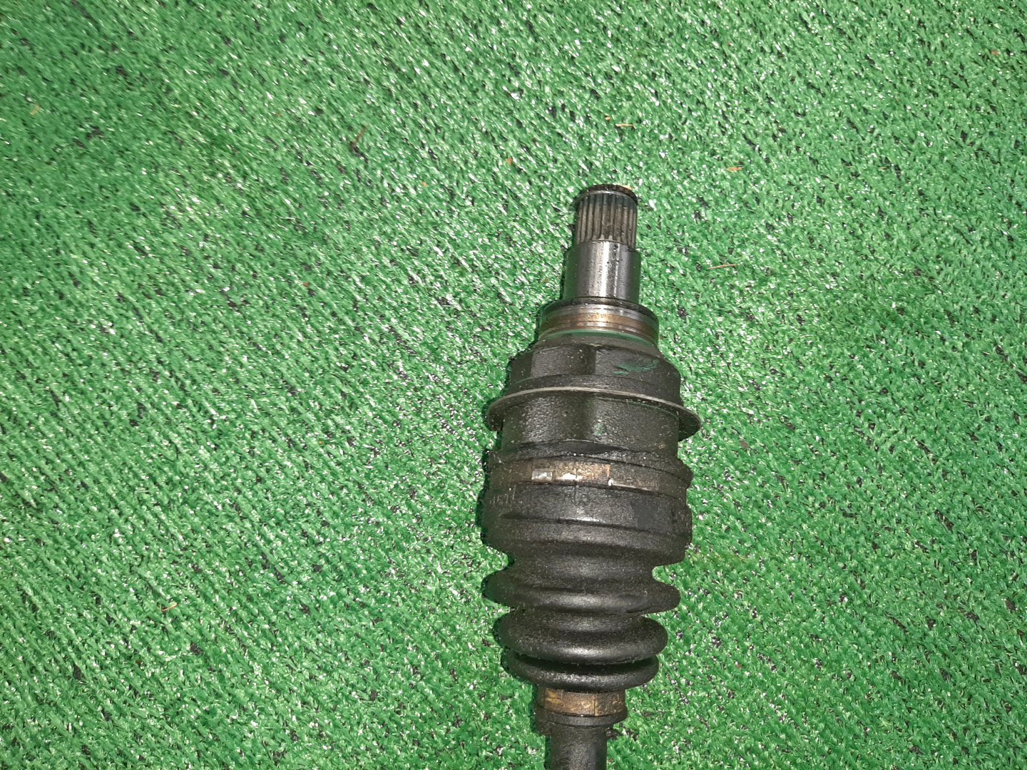 Привод правый передний TOYOTA PASSO, BOON KGC10, M300S 1KR-FE 3 ракурс