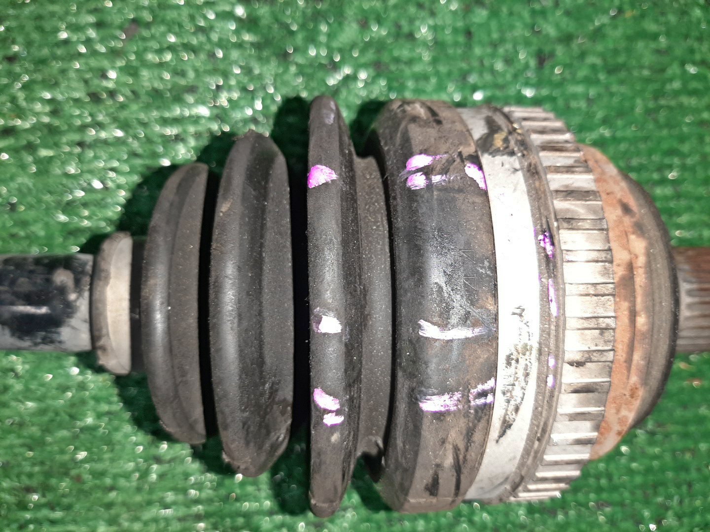 Привод левый передний HONDA CAPA GA4 D15B 3 ракурс