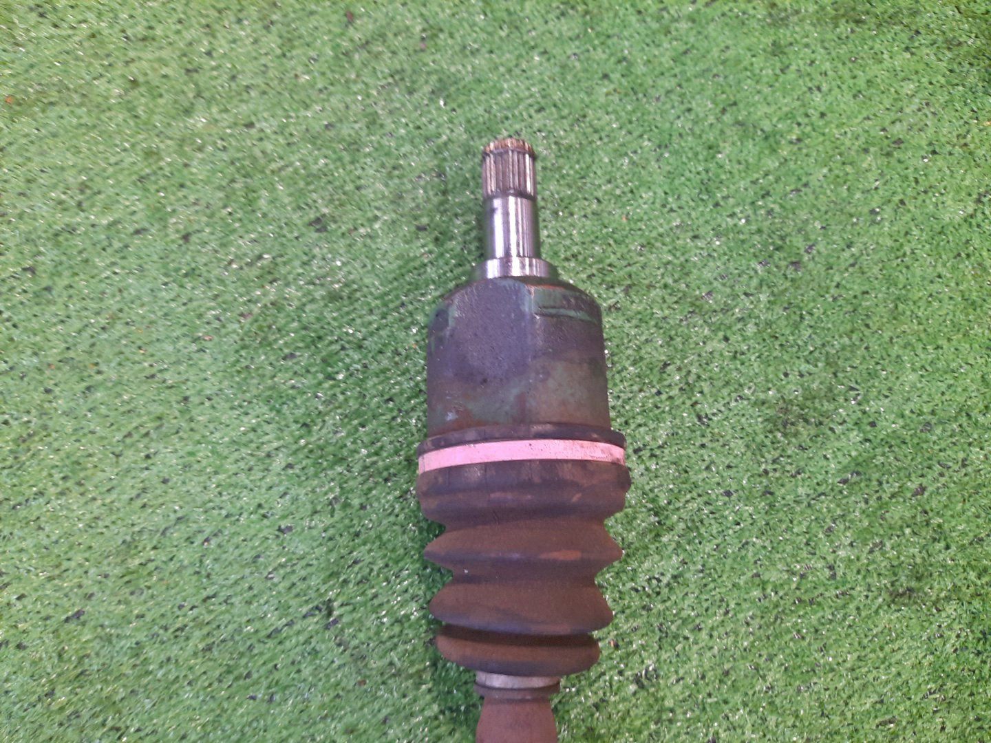 Привод правый передний MITSUBISHI DION, LANCER CR9W, CS6A 4G63, 4G94 3 ракурс