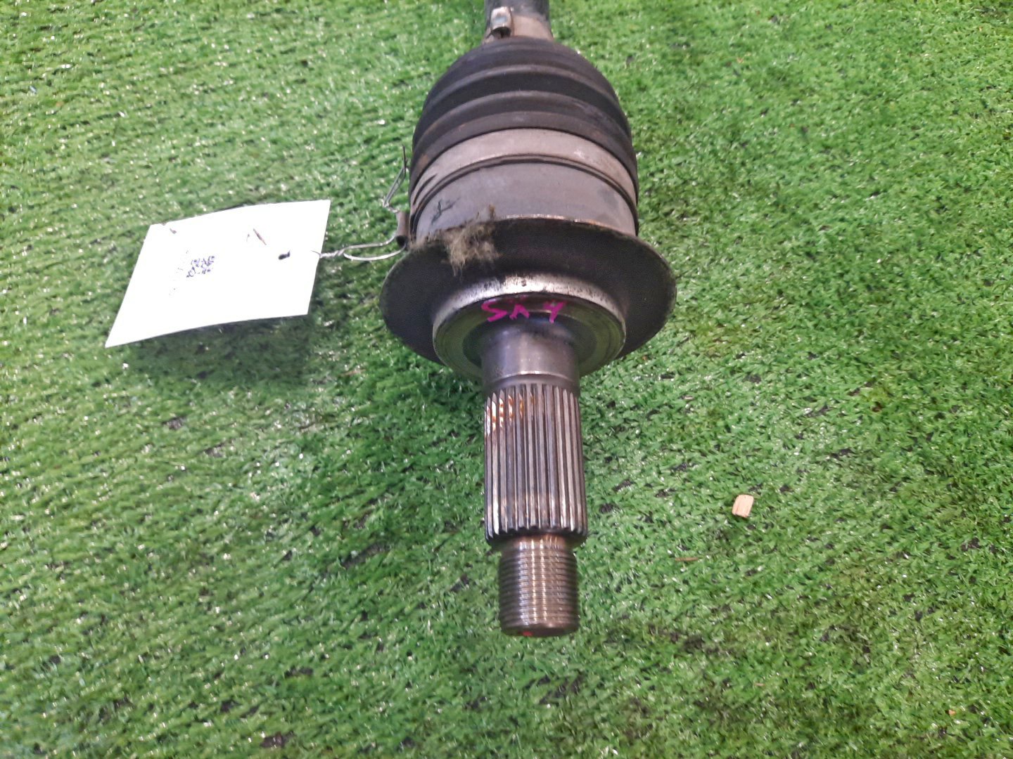 Привод правый передний SUZUKI SX4 YA22S M16A 2 ракурс Привод правый передний SUZUKI SX4 YA22S M16A 2 ракурс