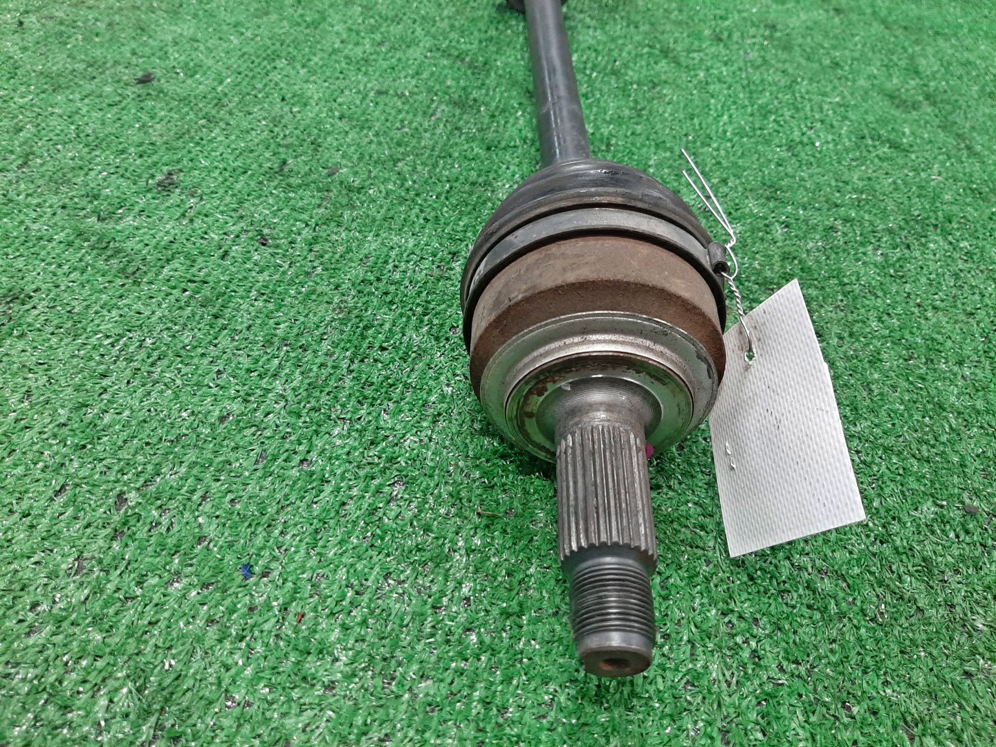 Привод правый передний HONDA AIRWAVE GJ1 L15A 2 ракурс