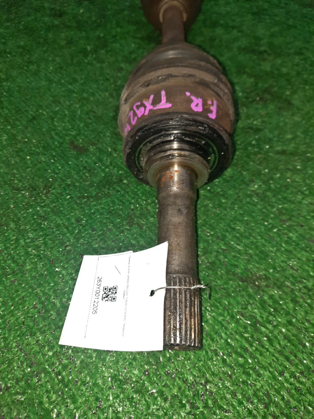 Привод правый передний SUZUKI ESCUDO, GRAND ESCUDO TD62W, TD32W, TA02W, TX92W, TD02W, TA52W, TL52W, TD52W H25A, RF-T, G16A, H27A, J20A 2 ракурс
