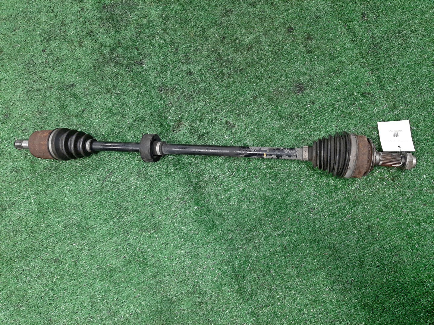 Привод правый передний HONDA AIRWAVE GJ1 L15A 1 ракурс