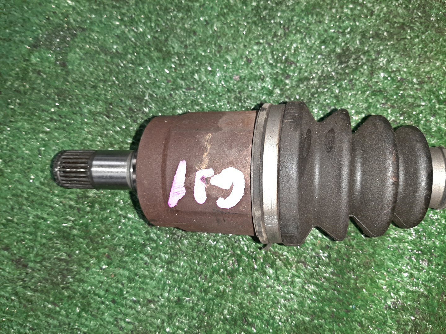Привод правый передний HONDA AIRWAVE GJ1 L15A 3 ракурс