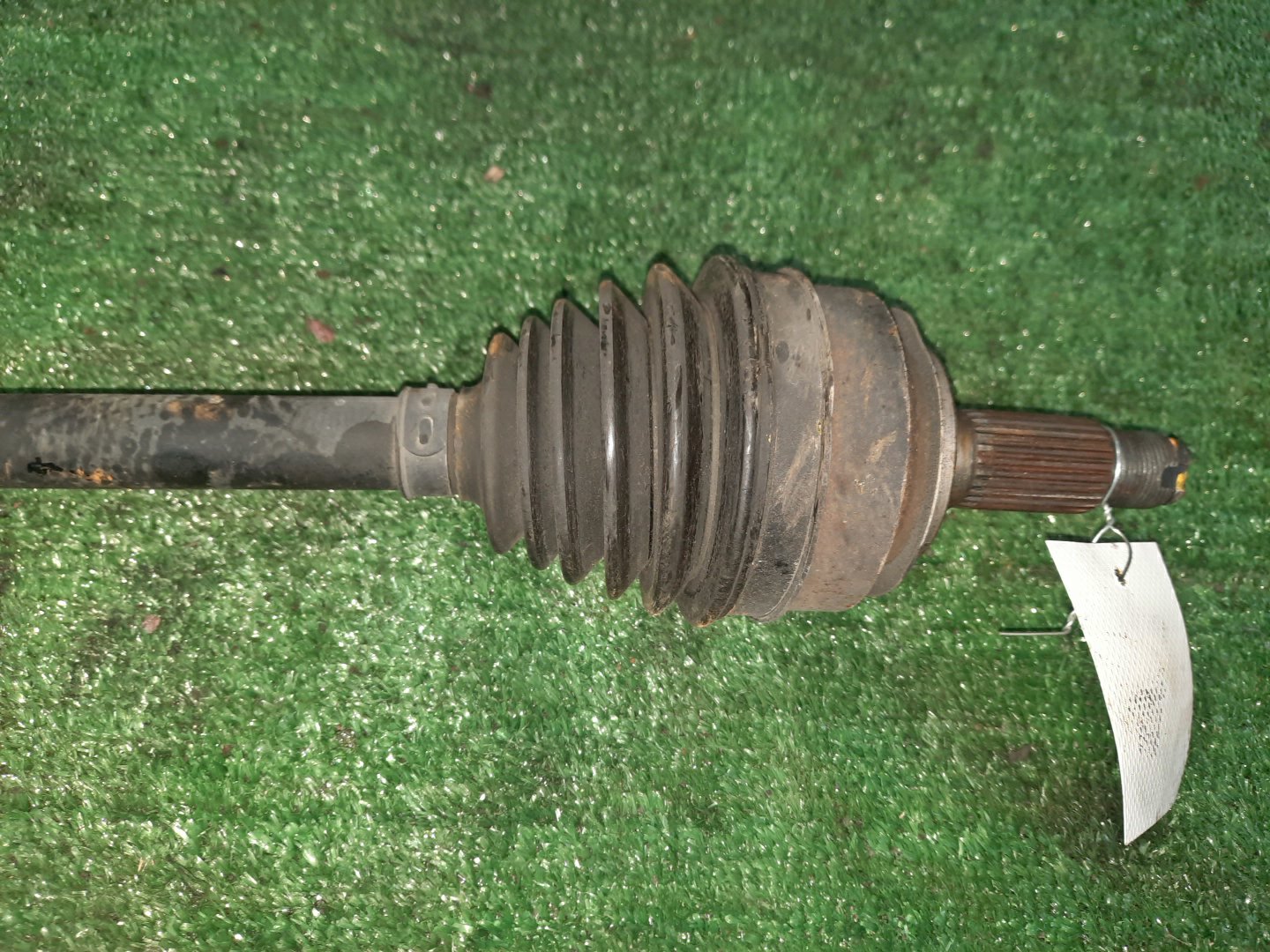 Привод правый передний HONDA AIRWAVE GJ1 L15A 2 ракурс