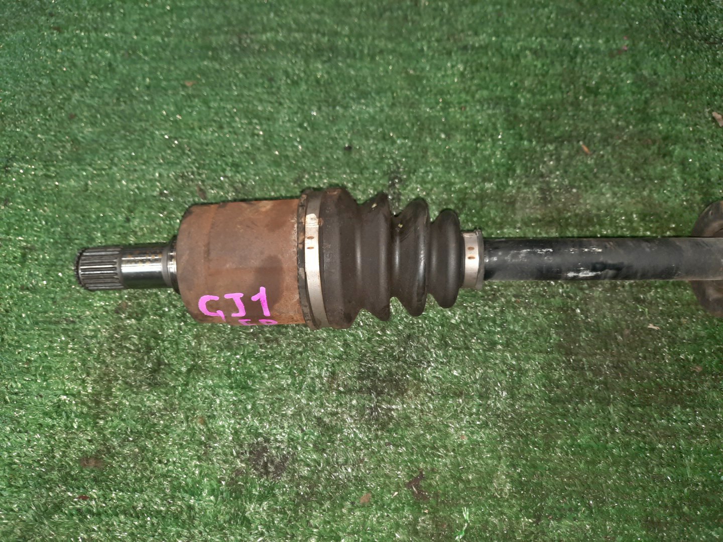 Привод правый передний HONDA AIRWAVE GJ1 L15A 3 ракурс