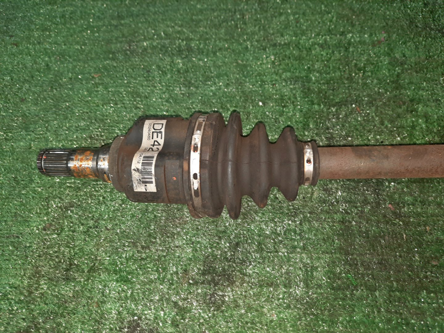 Привод правый передний TOYOTA COROLLA, PREMIO, COROLLA SPACIO, ALLION, COROLLA FIELDER, ALLEX, COROLLA RUNX, WILL VS, COROLLA  AXIO NZE121, NZE120, NZE141, NZT240, NZT260, NZE121N, NZE121G, NZE141G, NZE127 1NZ-FE, 2NZ-FE 3 ракурс