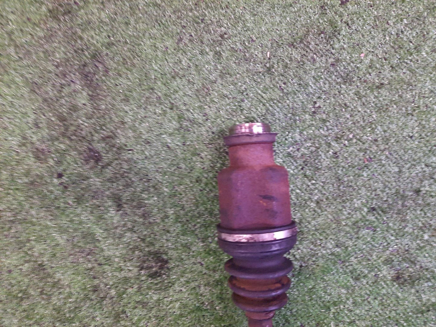 Привод правый передний MAZDA DEMIO, VERISA DY3W, DY5W, DY3R, DC5R, DC5W ZJ-VE, ZY-VE 3 ракурс