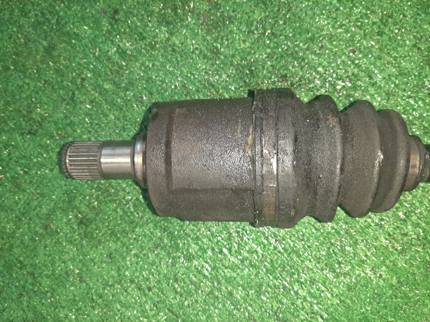 Привод правый передний HONDA S-MX, STEPWGN RH1, RH2, RF1, RF2 B20B 3 ракурс