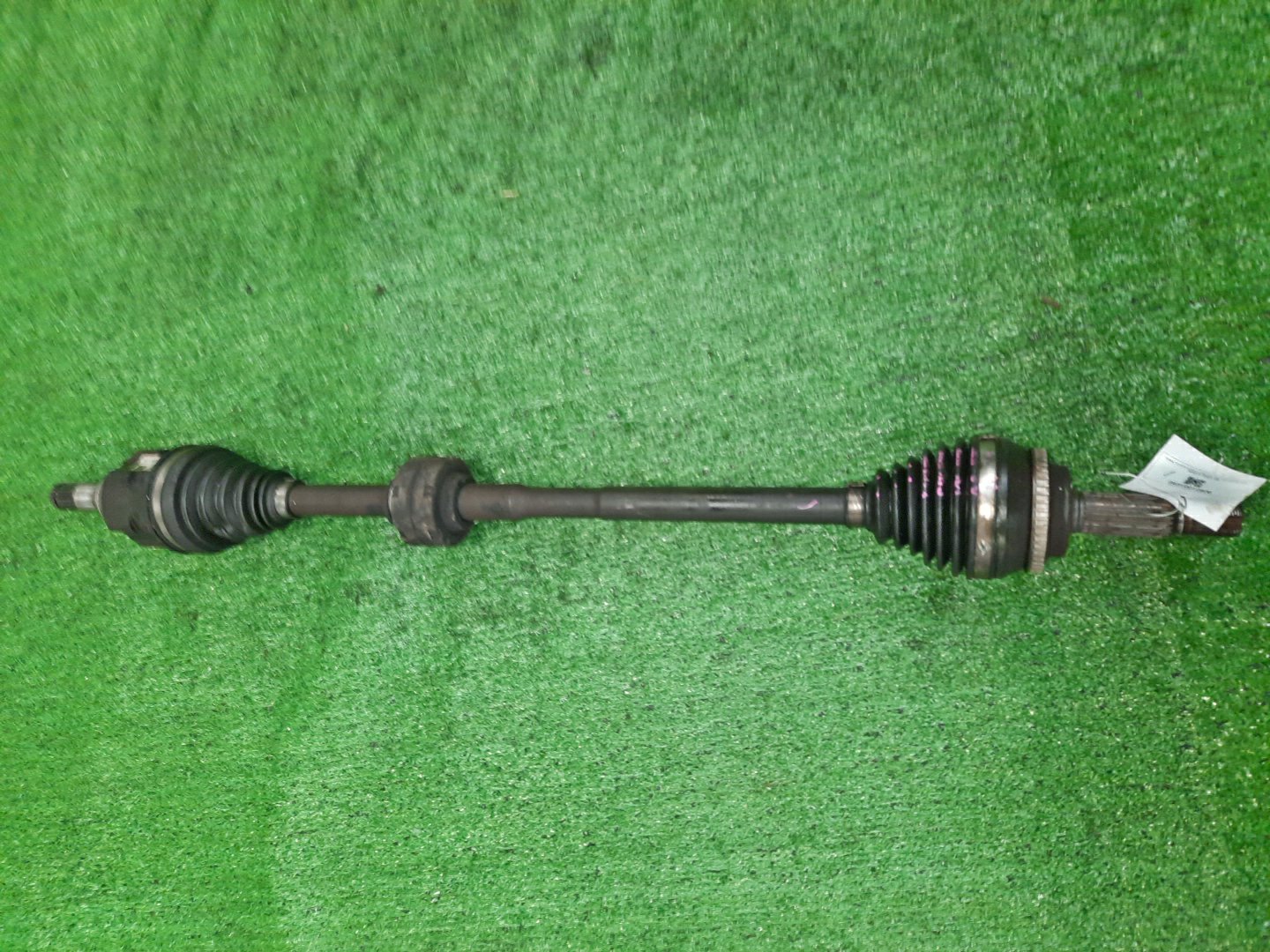 Привод правый передний TOYOTA PREMIO, ISIS, WISH, ALLION, COROLLA FIELDER, COROLLA  AXIO ZRT260, ZGM10, ZGM10W, ZGM10G, ZGE20W, ZGE20G, ZRE142G, ZRE142 2ZR-FAE, 2ZR-FE 1 ракурс