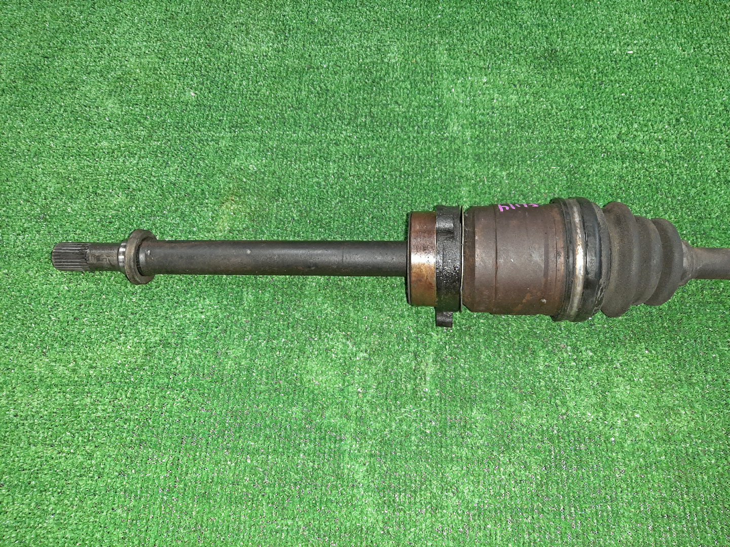 Привод правый передний NISSAN BLUEBIRD, PRIMERA SU14, HU14, EU14, P11, WP11, HP11, WHP11 CD20E, SR20DE, SR20VE, SR18DE 3 ракурс