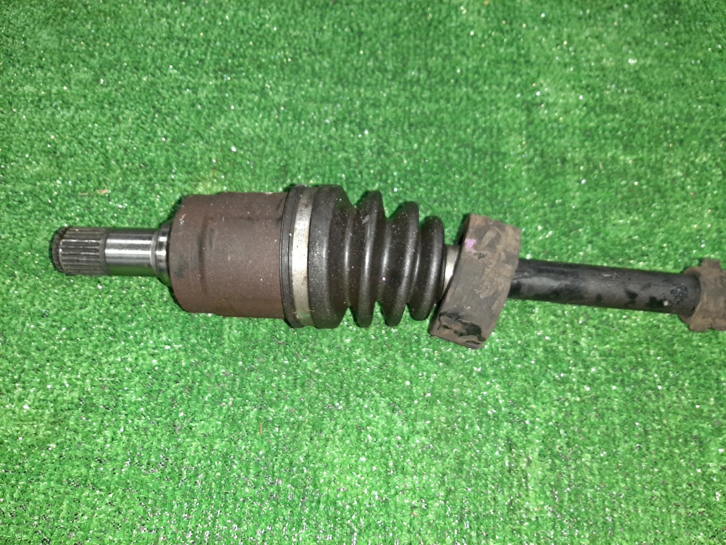 Привод правый передний HONDA FIT ARIA, FIT GD6, GD8, GD3, GD1 L13A, L15A 3 ракурс