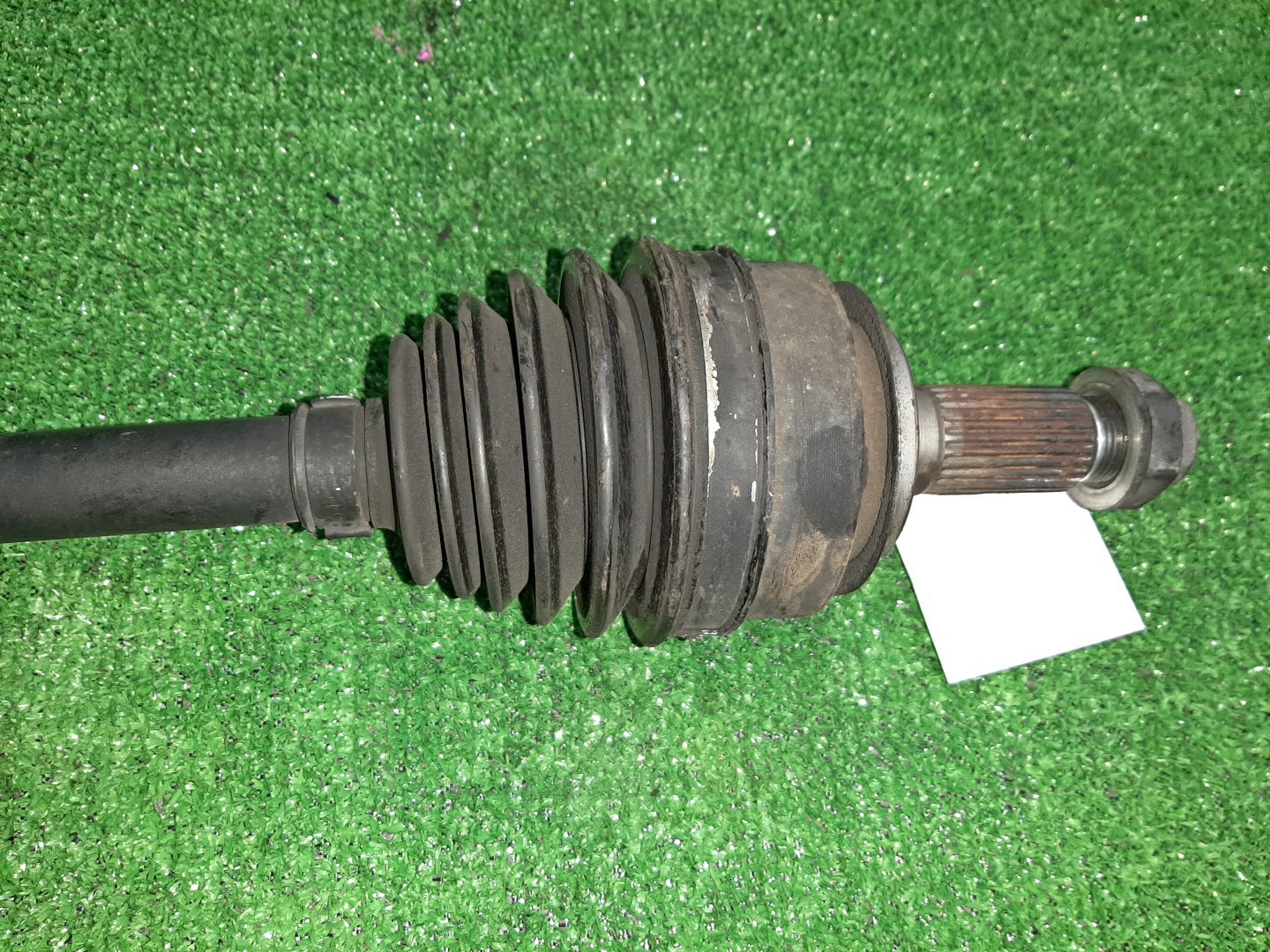 Привод правый передний HONDA AIRWAVE GJ1 L15A 2 ракурс