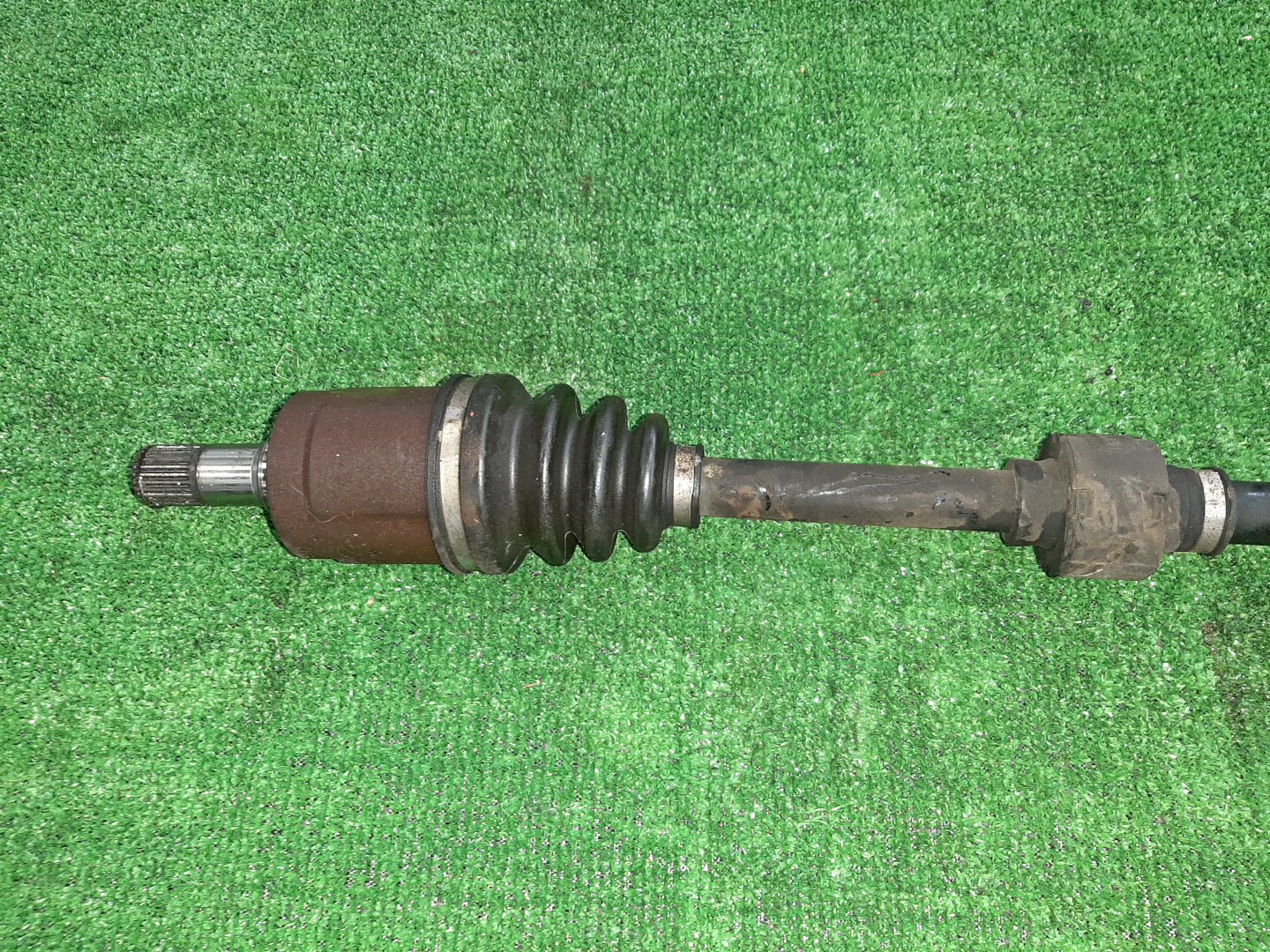 Привод правый передний HONDA AIRWAVE GJ1 L15A 3 ракурс
