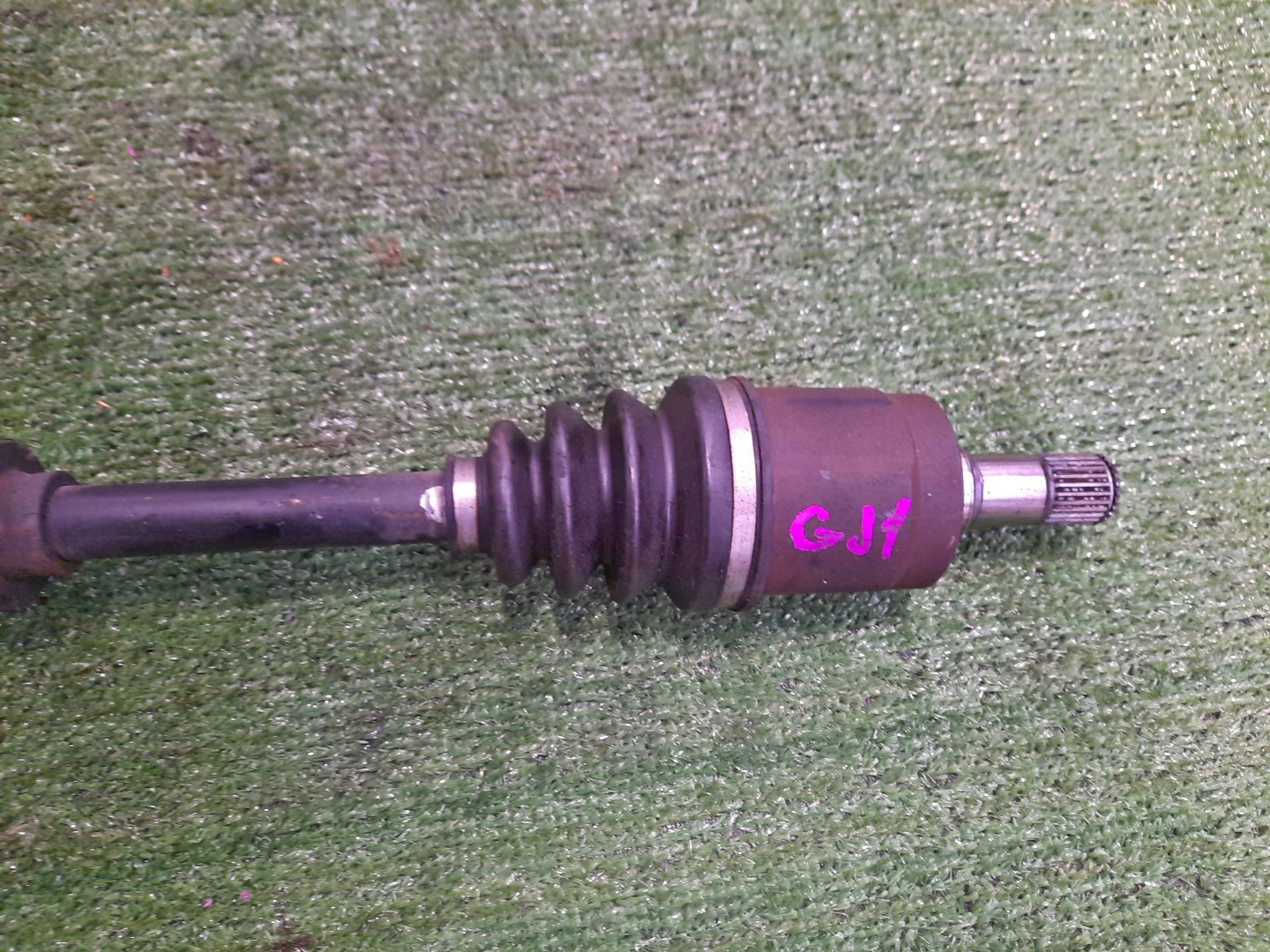 Привод правый передний HONDA AIRWAVE GJ1 L15A 2 ракурс