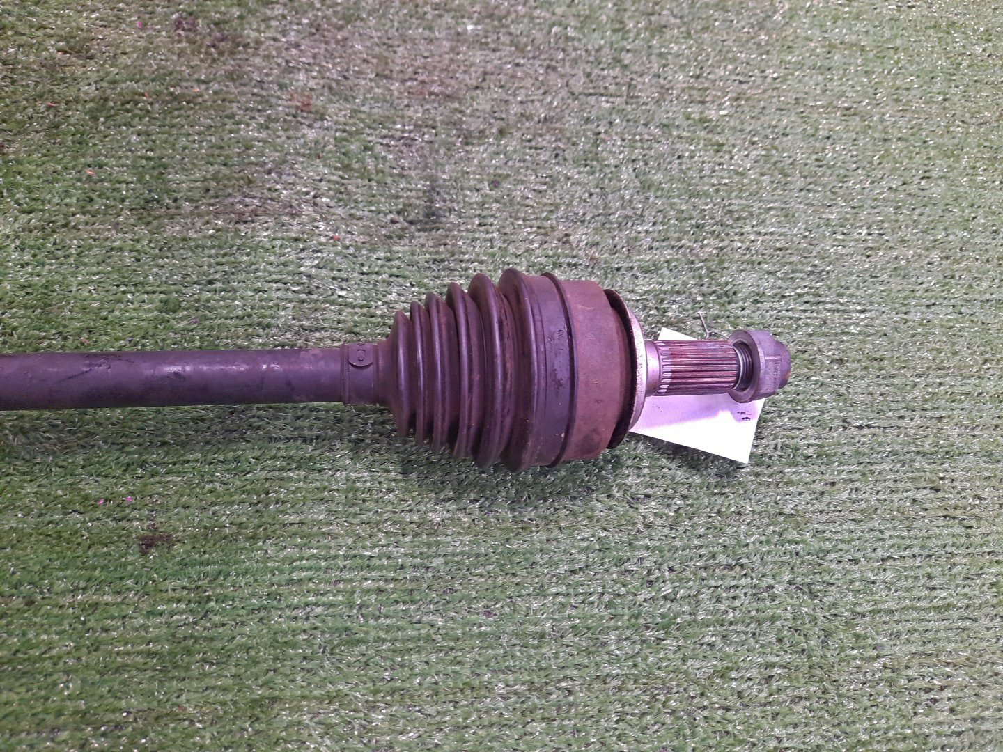 Привод правый передний HONDA AIRWAVE GJ1 L15A 2 ракурс