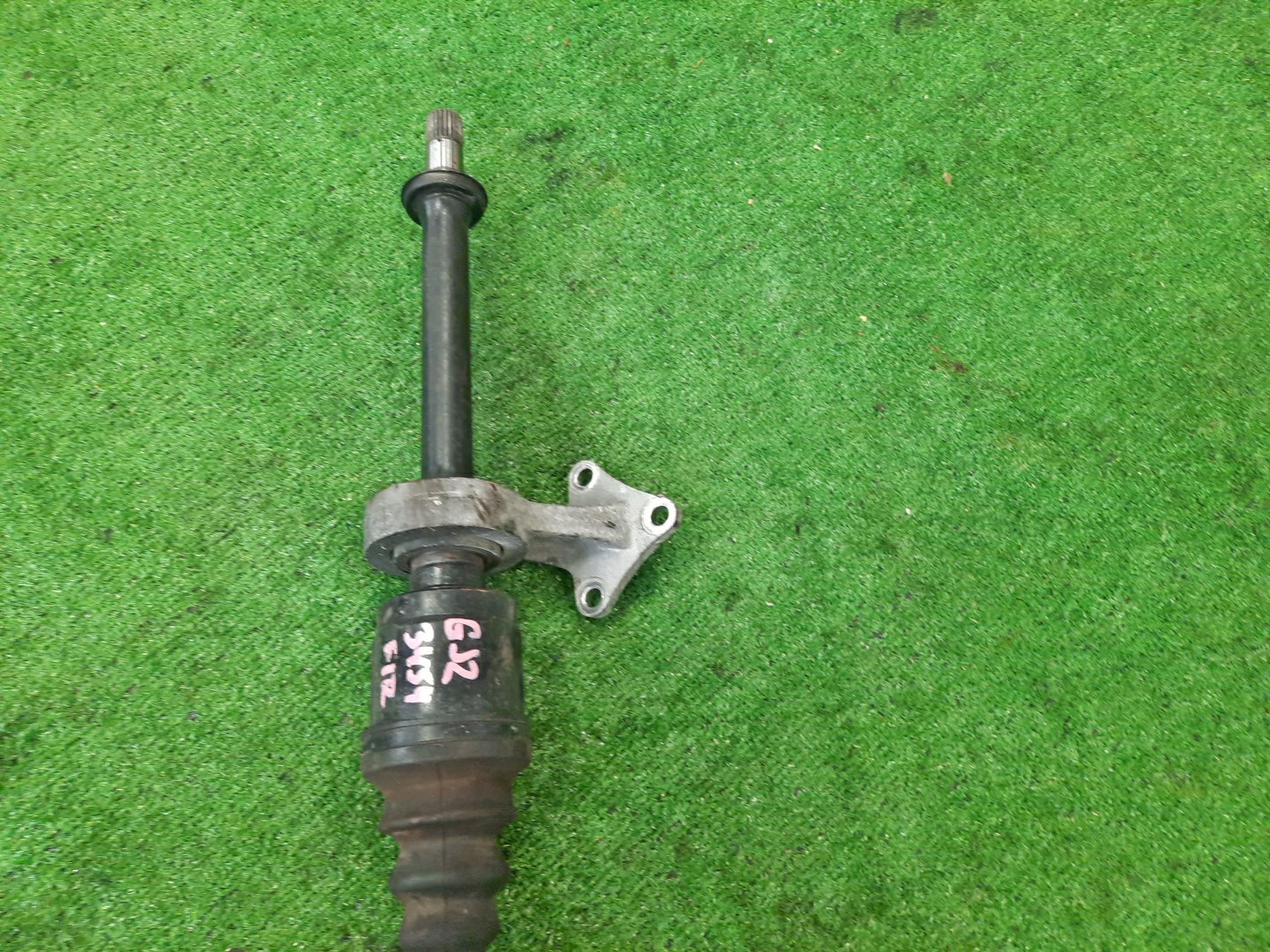 Привод правый передний HONDA PARTNER, AIRWAVE GJ4, GJ2 L15A 3 ракурс