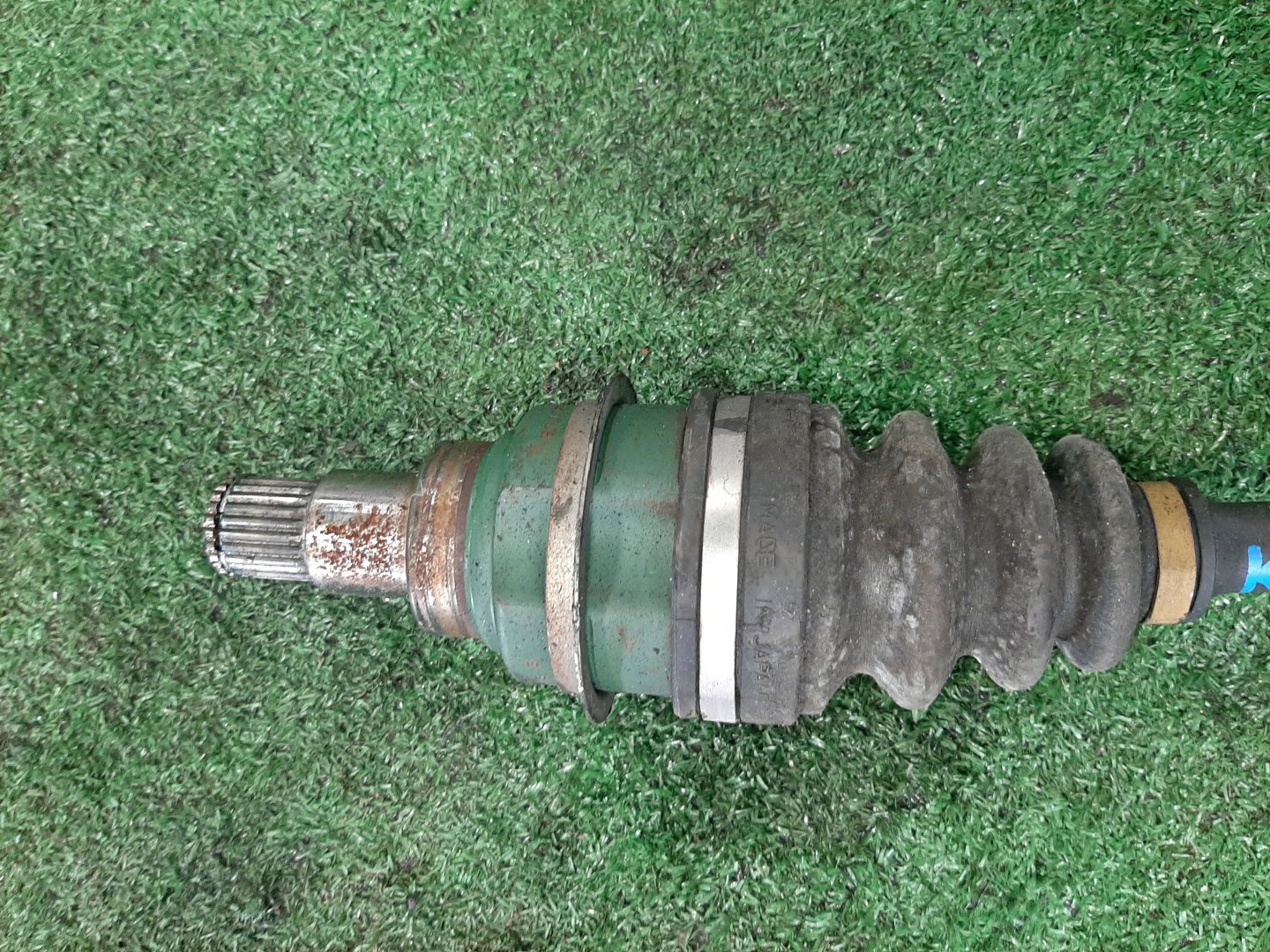 Привод левый передний TOYOTA PASSO, BOON KGC10, M300S 1KR-FE 3 ракурс