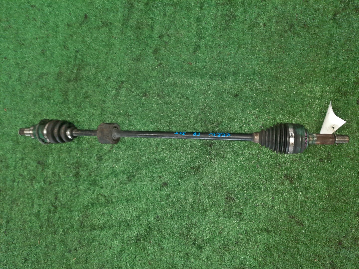 Привод правый передний TOYOTA PASSO, BOON KGC10, M300S 1KR-FE 1 ракурс