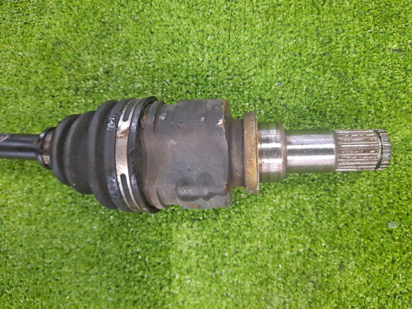 Привод левый передний TOYOTA PLATZ, VITZ SCP11, SCP10 1SZ-FE 3 ракурс
