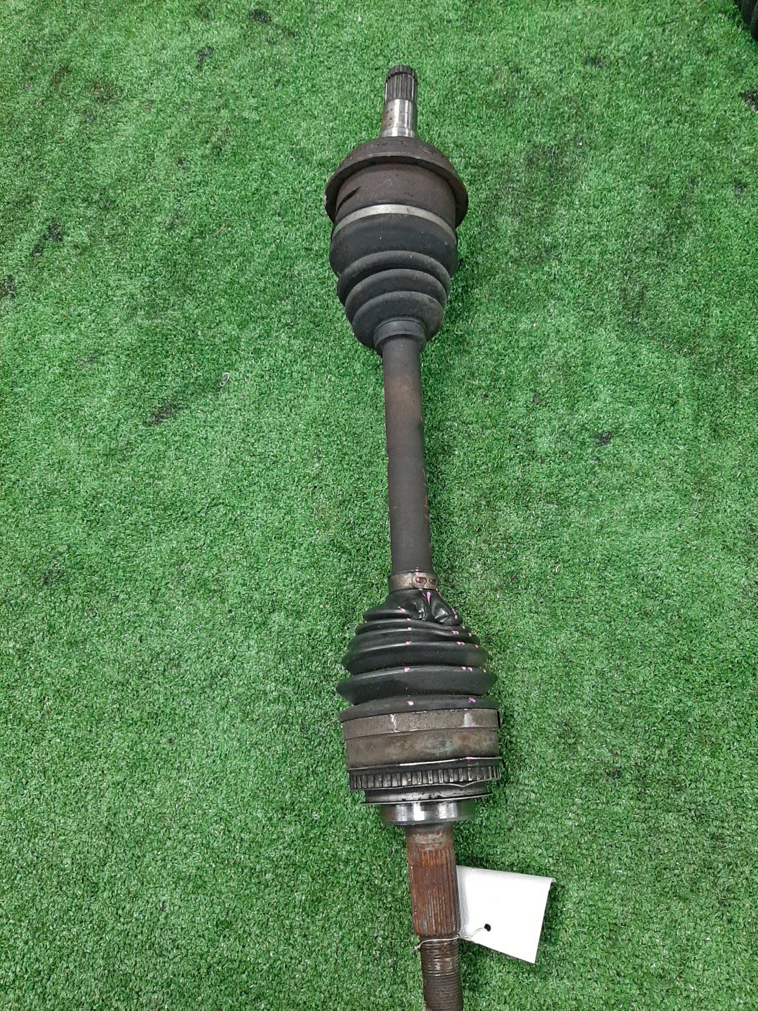 Привод левый передний TOYOTA CALDINA, CARINA, GAIA, IPSUM, NADIA, CORONA PREMIO ST215G, CT216, ST215, CT216G, SXM15G, SXN15 3S-FE, 3C-TE 1 ракурс