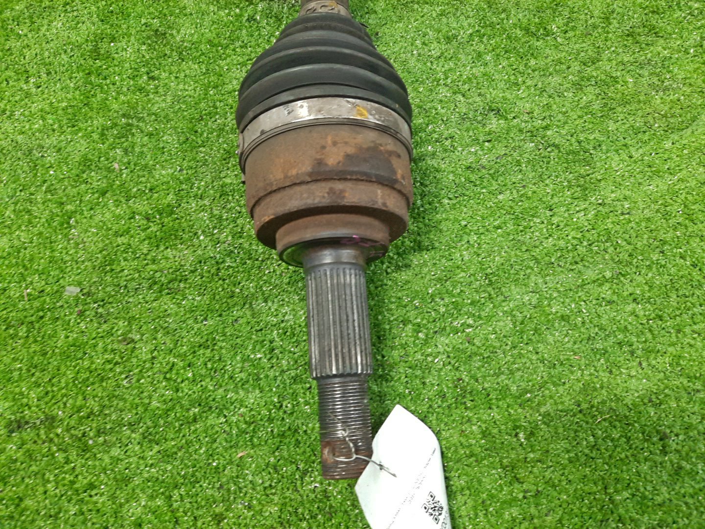 Привод правый передний NISSAN TEANA J31 VQ23DE 2 ракурс