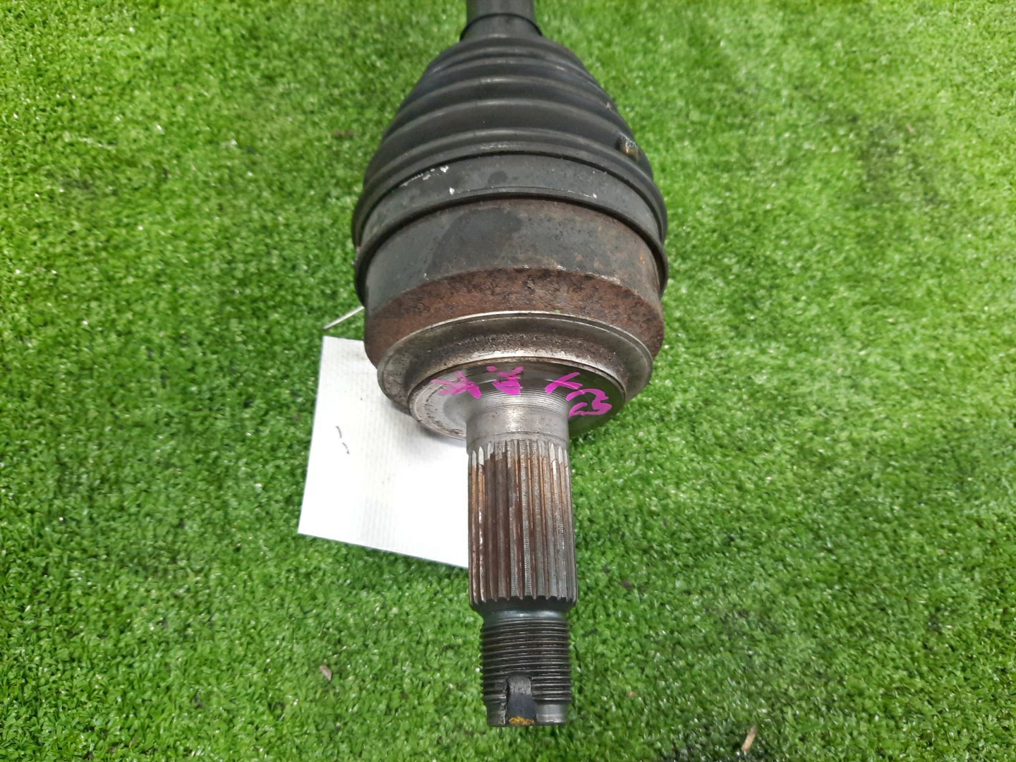 Привод правый передний HONDA AIRWAVE GJ1 L15A 2 ракурс