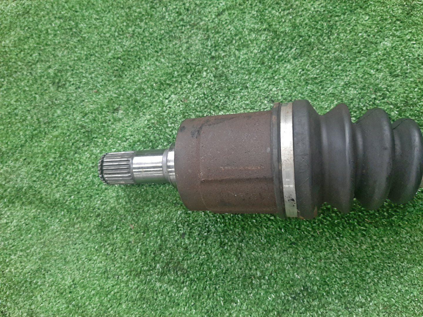Привод правый передний HONDA AIRWAVE GJ1 L15A 3 ракурс