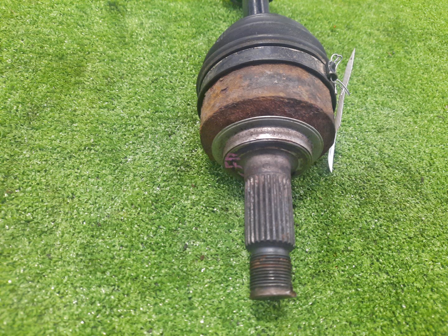 Привод правый передний HONDA FIT ARIA, FIT GD9, GD7, GD2, GD4 L15A, L13A 2 ракурс