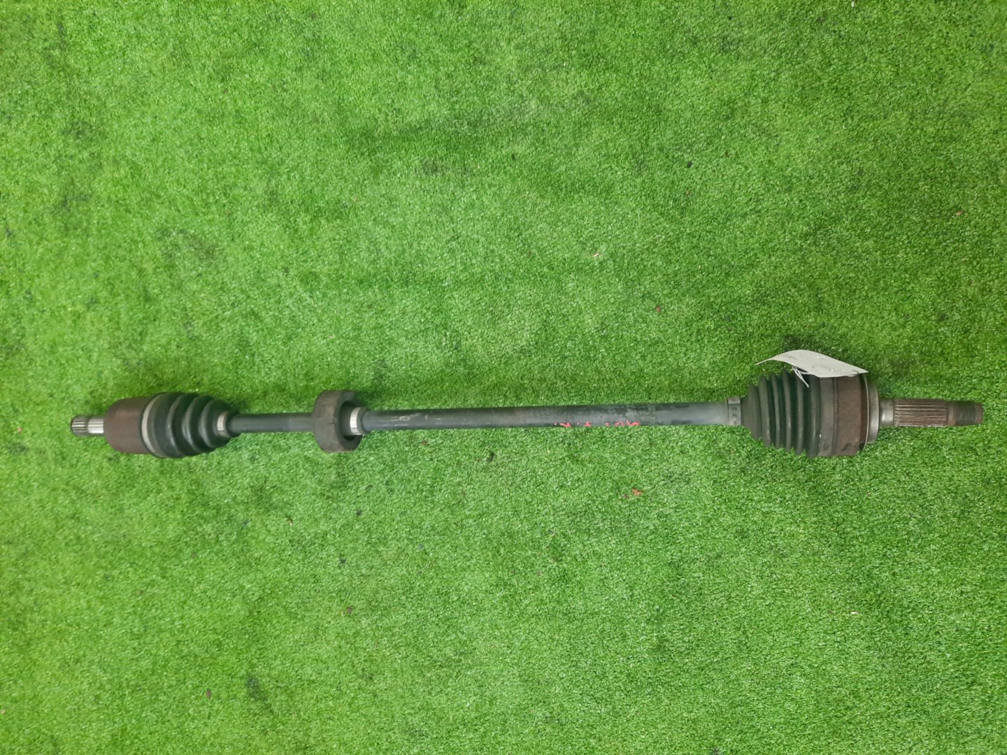 Привод правый передний HONDA FIT ARIA, FIT GD6, GD8, GD3, GD1 L13A, L15A 1 ракурс