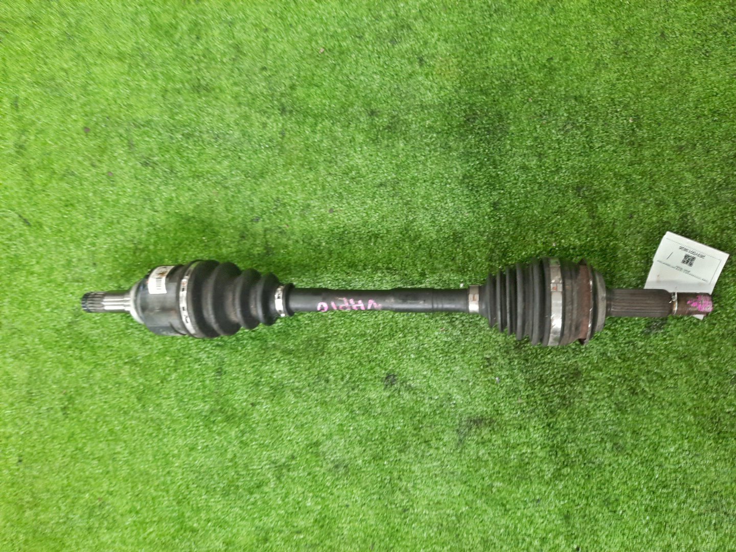 Привод левый передний TOYOTA COROLLA FIELDER, AQUA, COROLLA  AXIO NKE165G, NHP10, NKE165 1NZ-FXE 1 ракурс