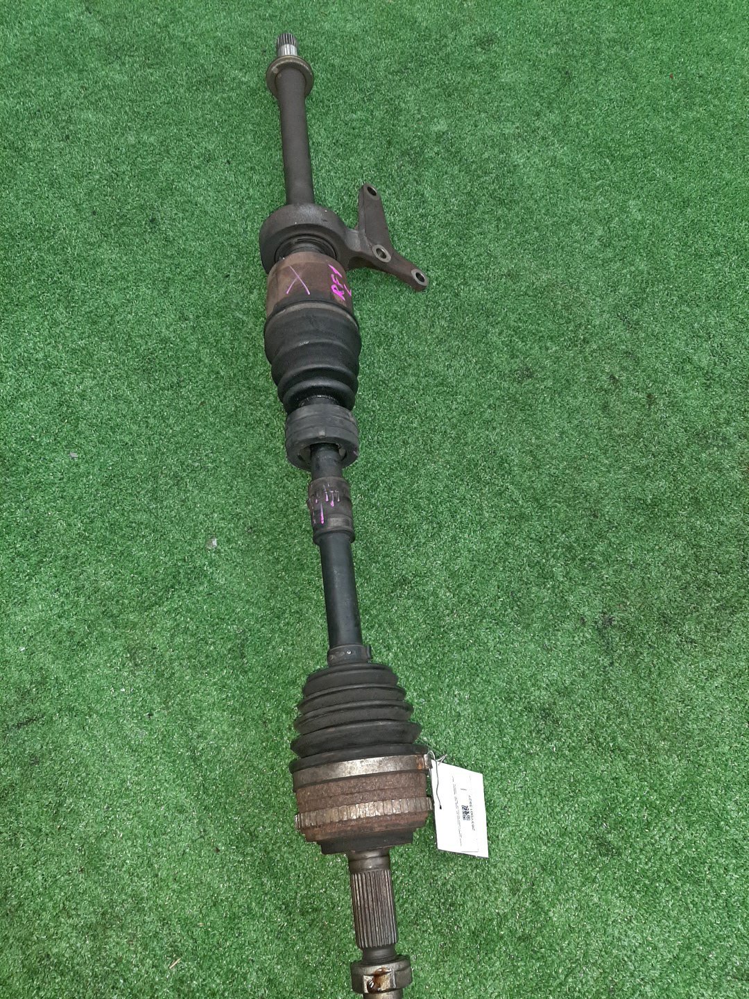 Привод левый передний HONDA S-MX, STEPWGN RH1, RH2, RF1, RF2 B20B 1 ракурс