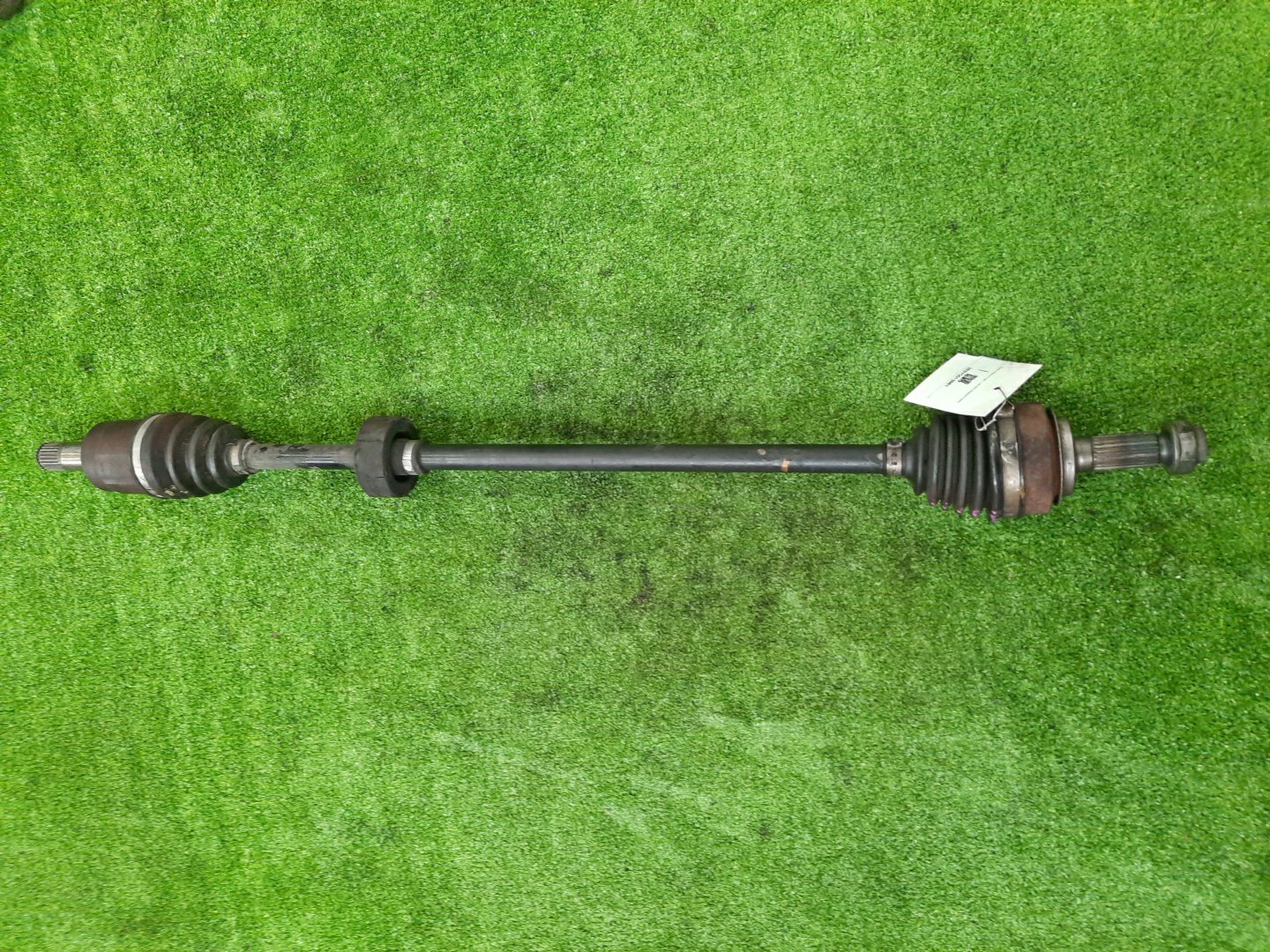 Привод правый передний HONDA FIT ARIA, FIT GD6, GD8, GD3, GD1 L13A, L15A 1 ракурс