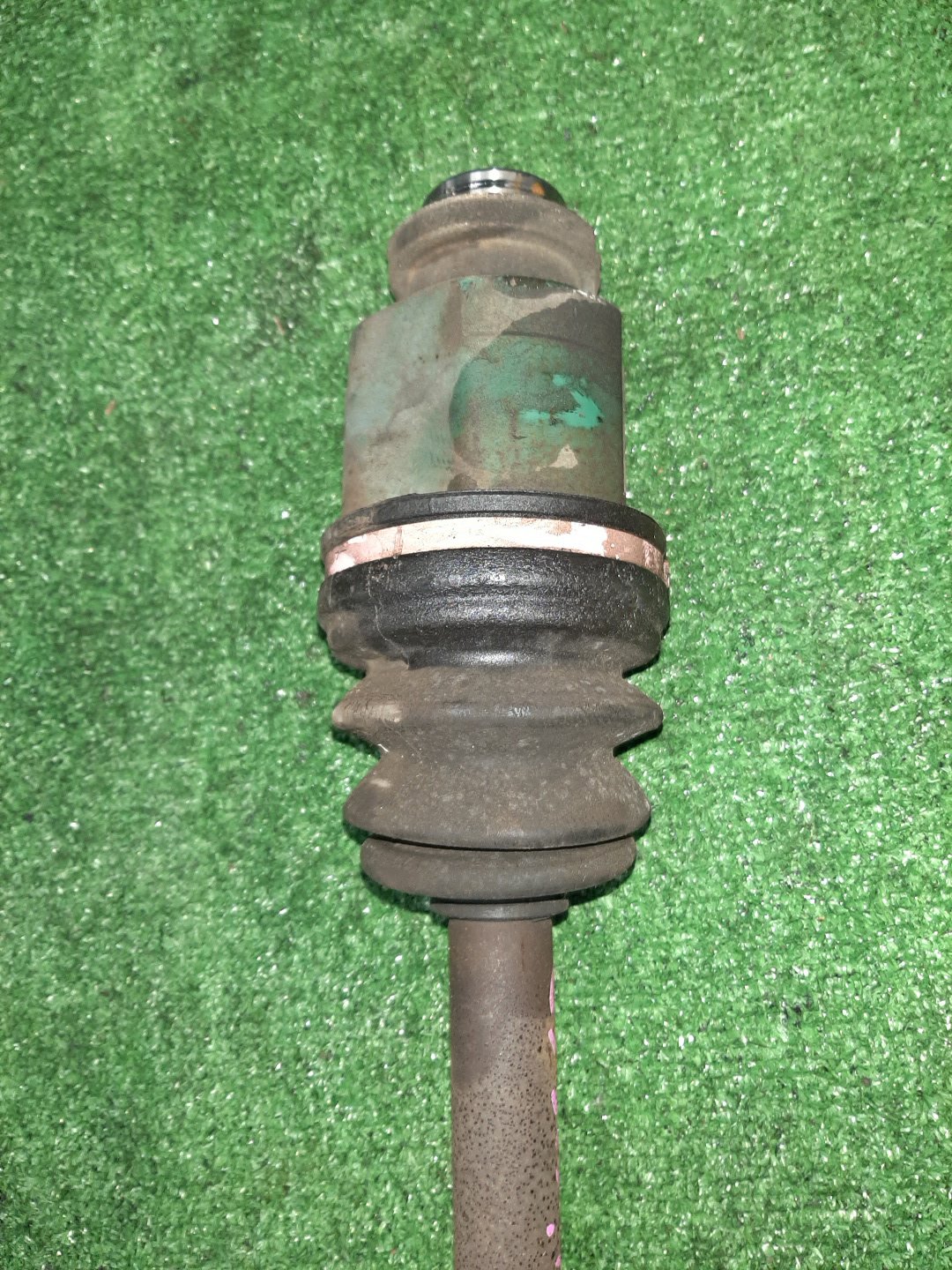 Привод правый передний MITSUBISHI LANCER CEDIA, DION, LANCER CS5W, CS5A, CR6W, CR5W 4G93, 4G94 2 ракурс Привод правый передний MITSUBISHI LANCER CEDIA, DION, LANCER CS5W, CS5A, CR6W, CR5W 4G93, 4G94 2 ракурс
