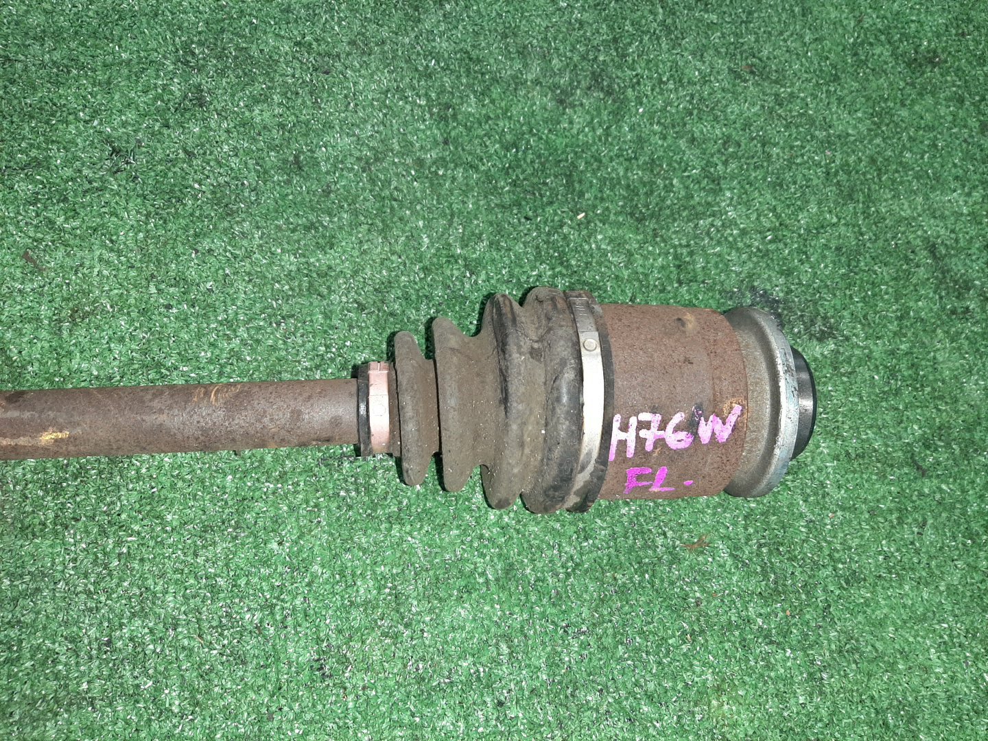 Привод левый передний MITSUBISHI PAJERO IO H76W, H66W, H67W, H77W 4G93, 4G93T, 4G94 3 ракурс