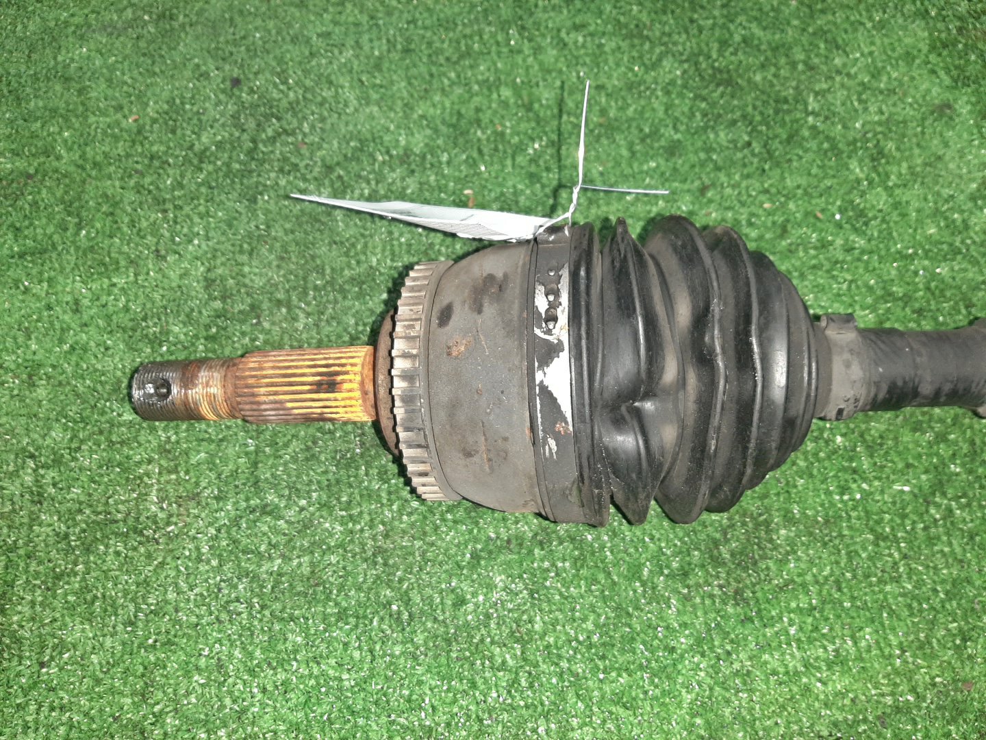 Привод левый передний NISSAN PRIMERA, SERENA HP12, TNC24, TC24, RC24 SR20VE, QR20DE, QR25DE 3 ракурс