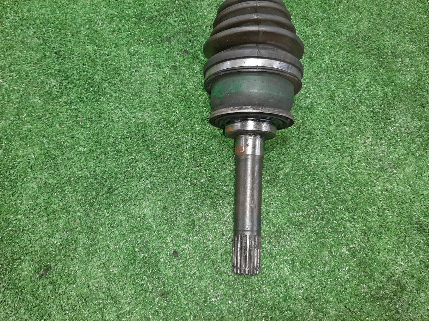 Привод правый передний ISUZU VEHICROSS, WIZARD, MU UGS25, UES73FW, UES25FW, UER25FW 6VD1, 4JX1-TE 2 ракурс