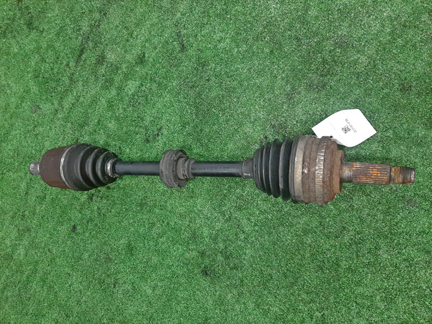 Привод левый передний HONDA AVANCIER, INSPIRE, ODYSSEY, SABER TA3, TA4, UA4, UA5, RA8, RA9 J30A, J25A, J32A 1 ракурс Привод левый передний HONDA AVANCIER, INSPIRE, ODYSSEY, SABER TA3, TA4, UA4, UA5, RA8, RA9 J30A, J25A, J32A 1 ракурс
