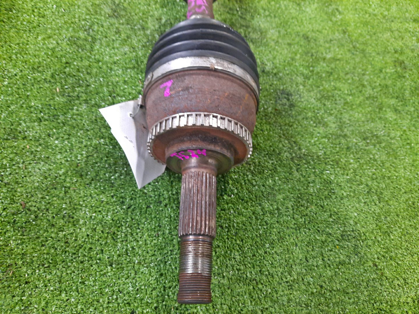 Привод левый передний NISSAN AVENIR, LIBERTY, PRIMERA, SERENA W11, RW11, RM12, HP12, TNC24, TC24, RC24 QR20DE, SR20VE, QR25DE 2 ракурс