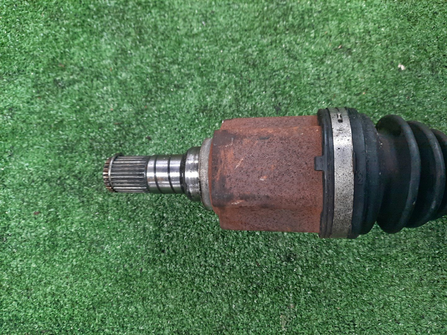 Привод левый передний NISSAN JUKE NF15 MR16DDT 3 ракурс