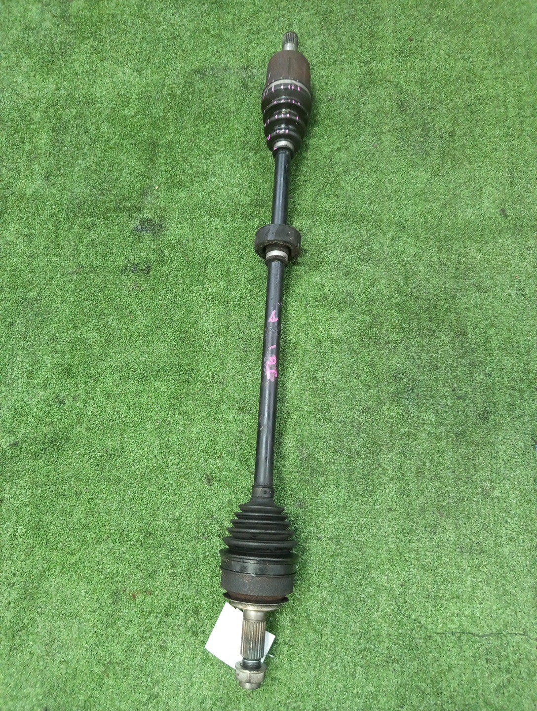 Привод правый передний HONDA AIRWAVE GJ1 L15A 1 ракурс