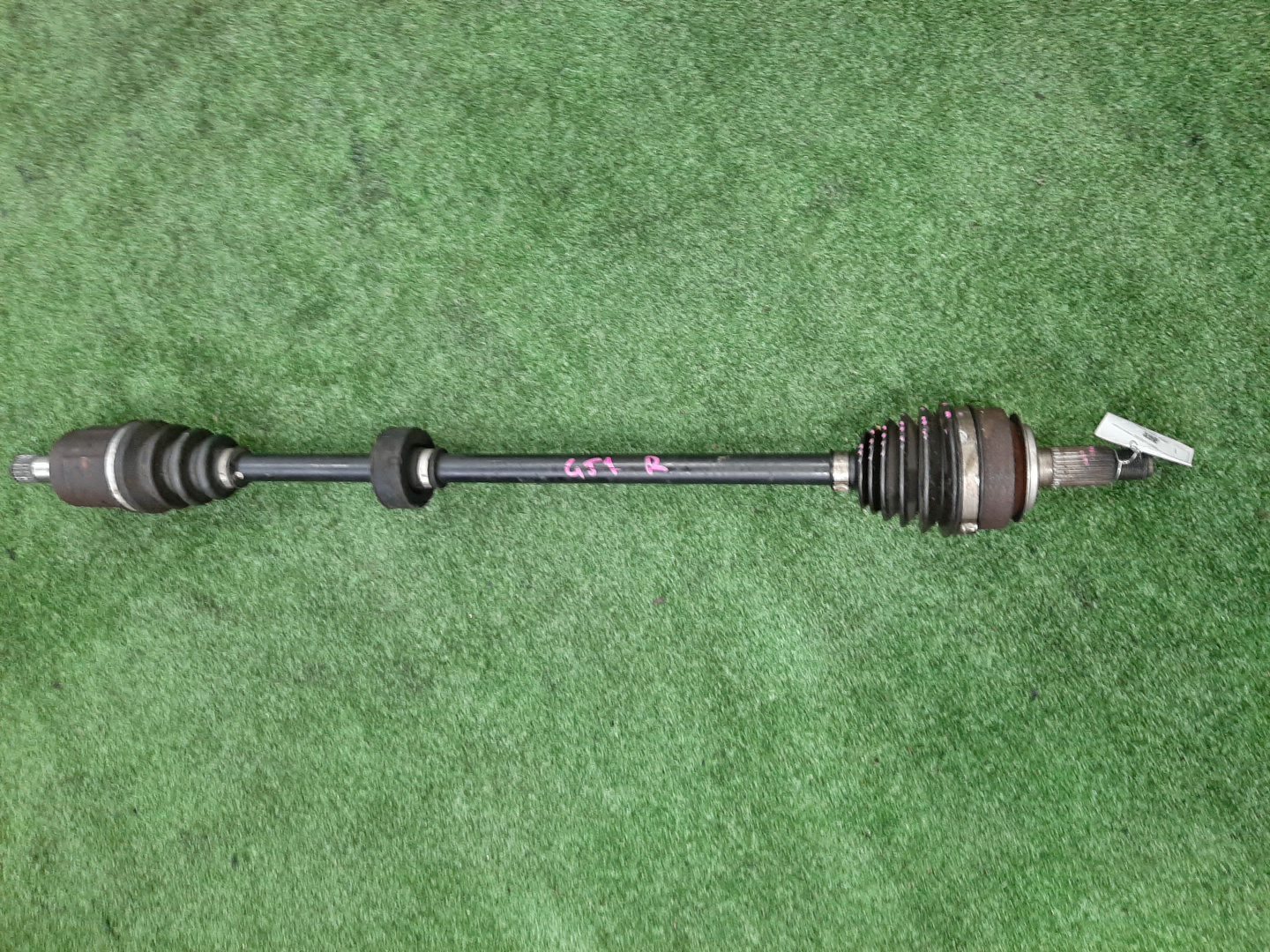 Привод правый передний HONDA AIRWAVE GJ1 L15A 1 ракурс