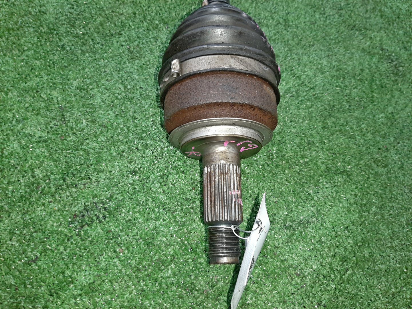 Привод правый передний HONDA AIRWAVE GJ1 L15A 2 ракурс